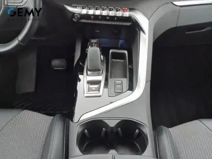 Photo 10 Peugeot 3008  Hybrid 225 e-EAT8