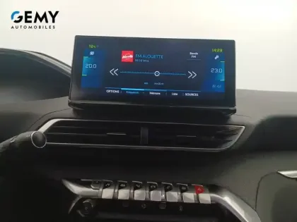 Photo 57 Peugeot 3008  Hybrid 225 e-EAT8