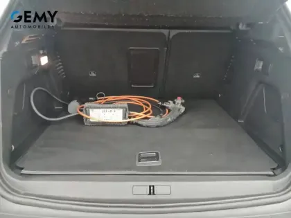 Photo 49 Peugeot 3008  Hybrid 225 e-EAT8