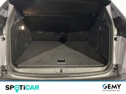 Photo 27 Peugeot 3008  Hybrid 225 e-EAT8