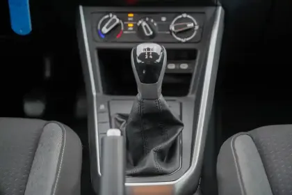 Photo 22 Volkswagen Polo  1.0 TSI 95 S&S BVM5