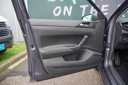 Photo 15 Volkswagen Polo  1.0 TSI 95 S&S BVM5