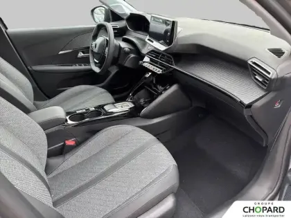 Photo 24 Peugeot 208  Electrique 54 kWh 156ch