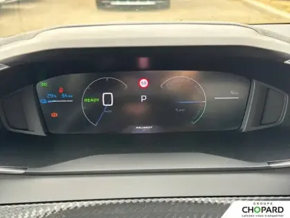 Photo 35 Peugeot 208  Electrique 54 kWh 156ch