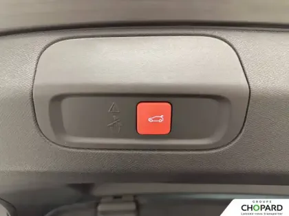 Photo 21 Peugeot 408  Electrique 58 kWh 210ch