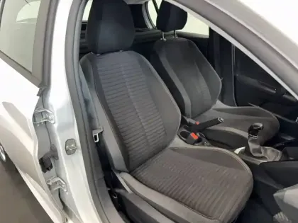 Photo 21 Peugeot 208  PURETECH 75 S&S BVM5