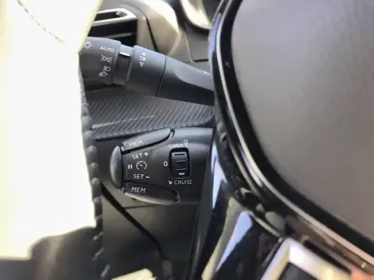 Photo 17 Peugeot 208  Electrique 50 kWh 136ch