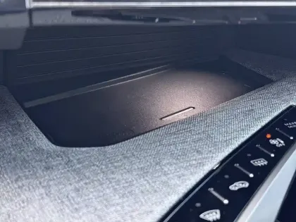 Photo 20 Peugeot 3008  Hybrid 145 e-DCS6