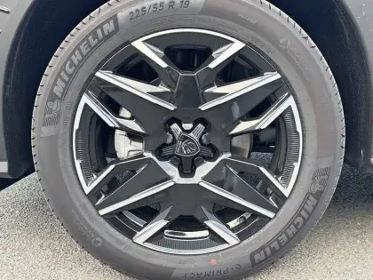 Photo 12 Peugeot 3008  Hybrid 145 e-DCS6