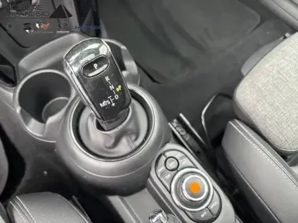 Photo 15 Mini Mini Hatch 3 Portes Cooper 136 ch BVA7