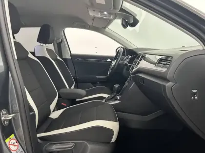 Photo 55 Volkswagen T-roc  2.0 TDI 150 Start/Stop DSG7