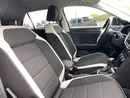 Photo 19 Volkswagen T-roc  2.0 TDI 150 Start/Stop DSG7