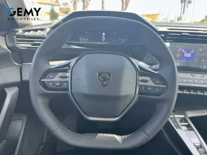 Photo 11 Peugeot 308  BlueHDi 130ch S&S EAT8