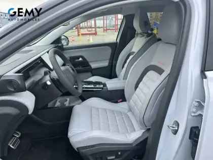 Photo 8 Citroën C5 aircross  Hybride Rechargeable 195 e-EAT7