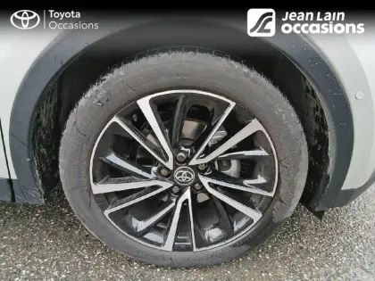 Photo 8 Toyota C-HR  Hybride 200