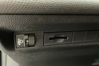 Photo 57 Peugeot 308  BlueHDi 130ch S&S EAT8