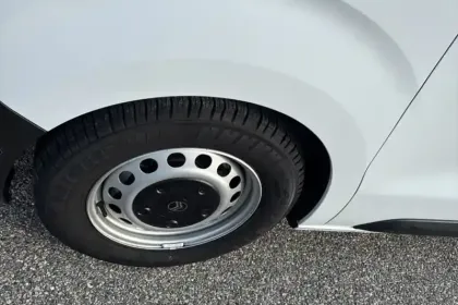 Photo 72 Citroën Jumpy  CAB APPROFONDIE M BLUEHDI 145 S&S EAT8