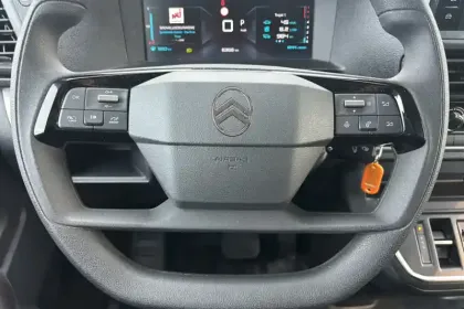 Photo 18 Citroën Jumpy  CAB APPROFONDIE M BLUEHDI 145 S&S EAT8