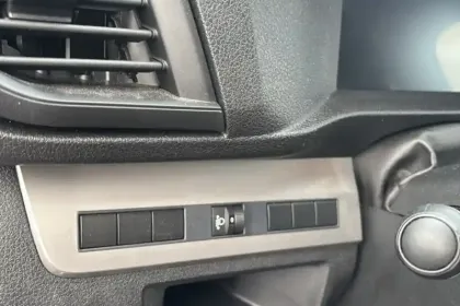 Photo 54 Citroën Jumpy  CAB APPROFONDIE M BLUEHDI 145 S&S EAT8