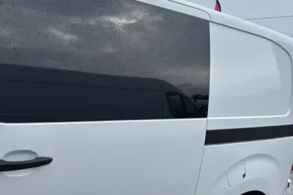 Photo 45 Citroën Jumpy  CAB APPROFONDIE M BLUEHDI 145 S&S EAT8