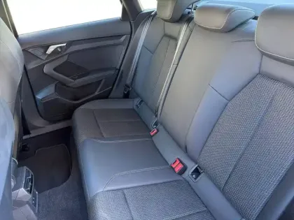 Photo 13 Audi A3  Berline 35 TDI 150 S tronic 7