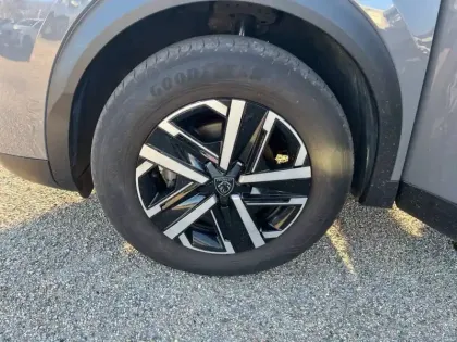 Photo 10 Peugeot 2008  PureTech 100 S&S BVM6