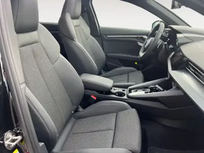 Photo 32 Audi A3  Sportback TFSI e Hybride rechargeable 204 S tronic 6