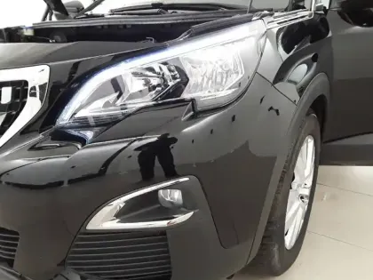 Photo 15 Peugeot 3008  Puretech 130ch S&S EAT8