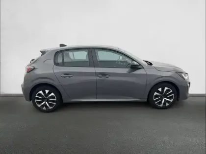 Photo 23 Peugeot 208  PureTech 75 S&S BVM5