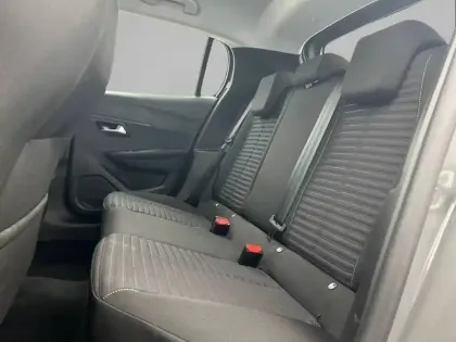 Photo 52 Peugeot 208  PureTech 75 S&S BVM5