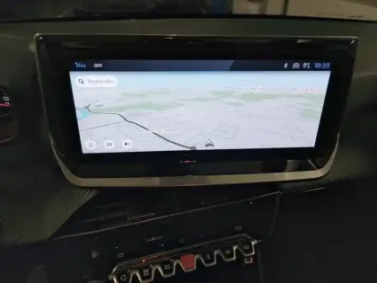 Photo 14 Peugeot 208  PureTech 75 S&S BVM5