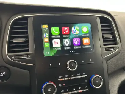 Photo 23 Renault Megane Mégane IV Berline Blue dCi 115