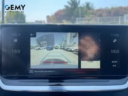 Photo 12 Peugeot 2008  BlueHDi 130 S&S EAT8