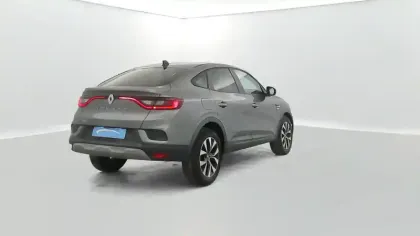 Photo 40 Renault Arkana  mild hybrid 140 EDC FAP - 22