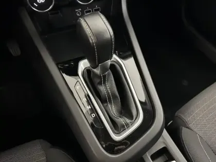 Photo 21 Renault Arkana  mild hybrid 140 EDC FAP - 22