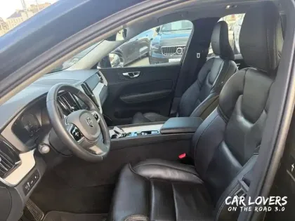 Photo 9 Volvo Xc60  T8 Twin Engine 303 ch + 87 ch Geartronic 8