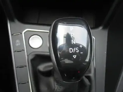 Photo 26 Volkswagen Polo  1.0 TSI 95 S&S DSG7