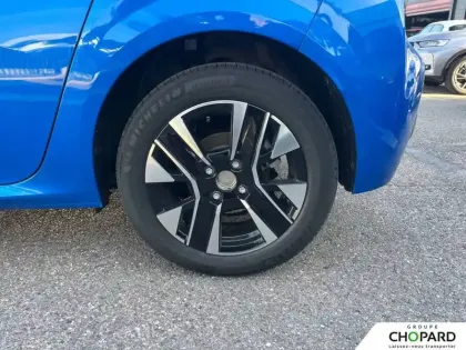 Photo 15 Peugeot 208  Hybrid 110 e-DCS6