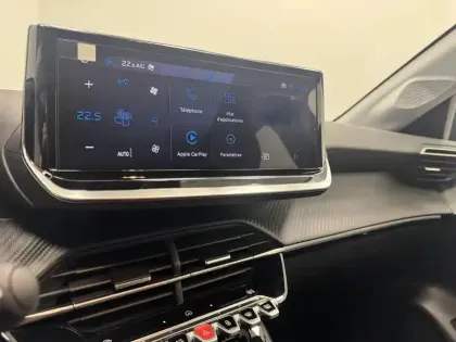 Photo 65 Peugeot 208  100 S&S BVM6