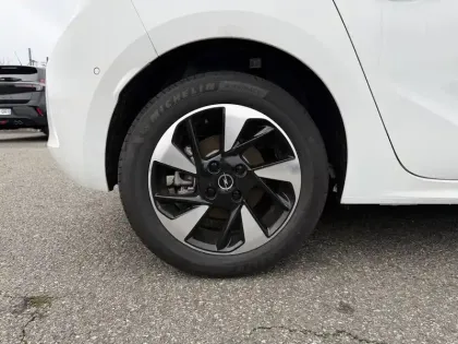 Photo 6 Opel Corsa  Electrique 156 ch Autonomie étendue & Batterie 51 kWh