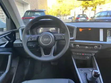 Photo 7 Audi A1  Sportback 30 TFSI 116 ch S tronic 7