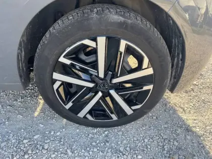 Photo 10 Peugeot 208  Hybrid 100 e-DCS6