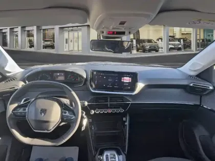 Photo 7 Peugeot 208  Hybrid 100 e-DCS6