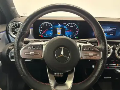 Photo 12 Mercedes Classe A  250 7G-DCT 4Matic