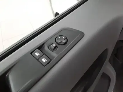 Photo 43 Peugeot Expert  FGN TOLE STANDARD BLUEHDI 180 S&S EAT8