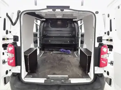 Photo 25 Peugeot Expert  FGN TOLE STANDARD BLUEHDI 180 S&S EAT8