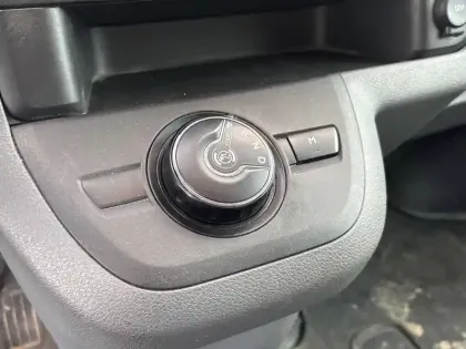 Photo 13 Peugeot Expert  FGN TOLE STANDARD BLUEHDI 180 S&S EAT8