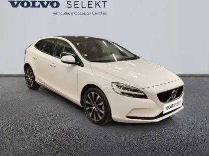 Photo 2 Volvo V40  T2 122 ch