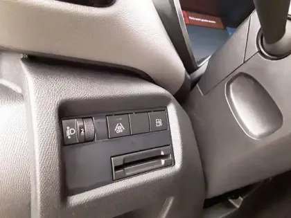 Photo 24 Citroën C5 aircross  Hybride Rechargeable 225 S&S e-EAT8