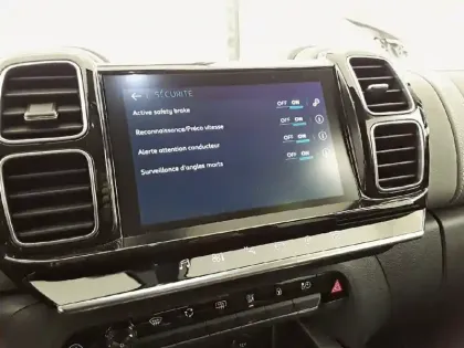 Photo 20 Citroën C5 aircross  Hybride Rechargeable 225 S&S e-EAT8